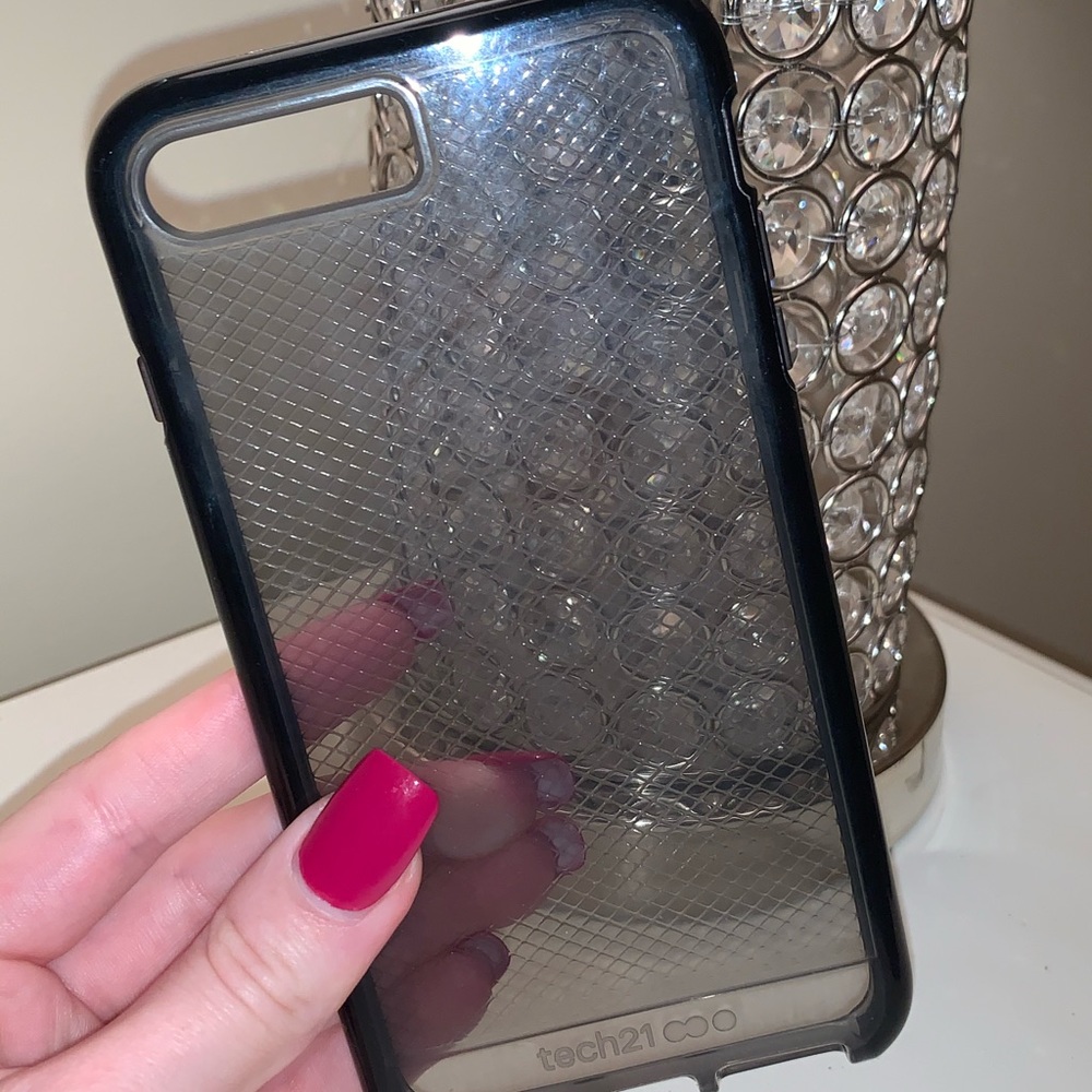 iPhone 8 Plus case - Picture 2 of 5